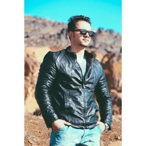 Meet your Posher, Haseeb